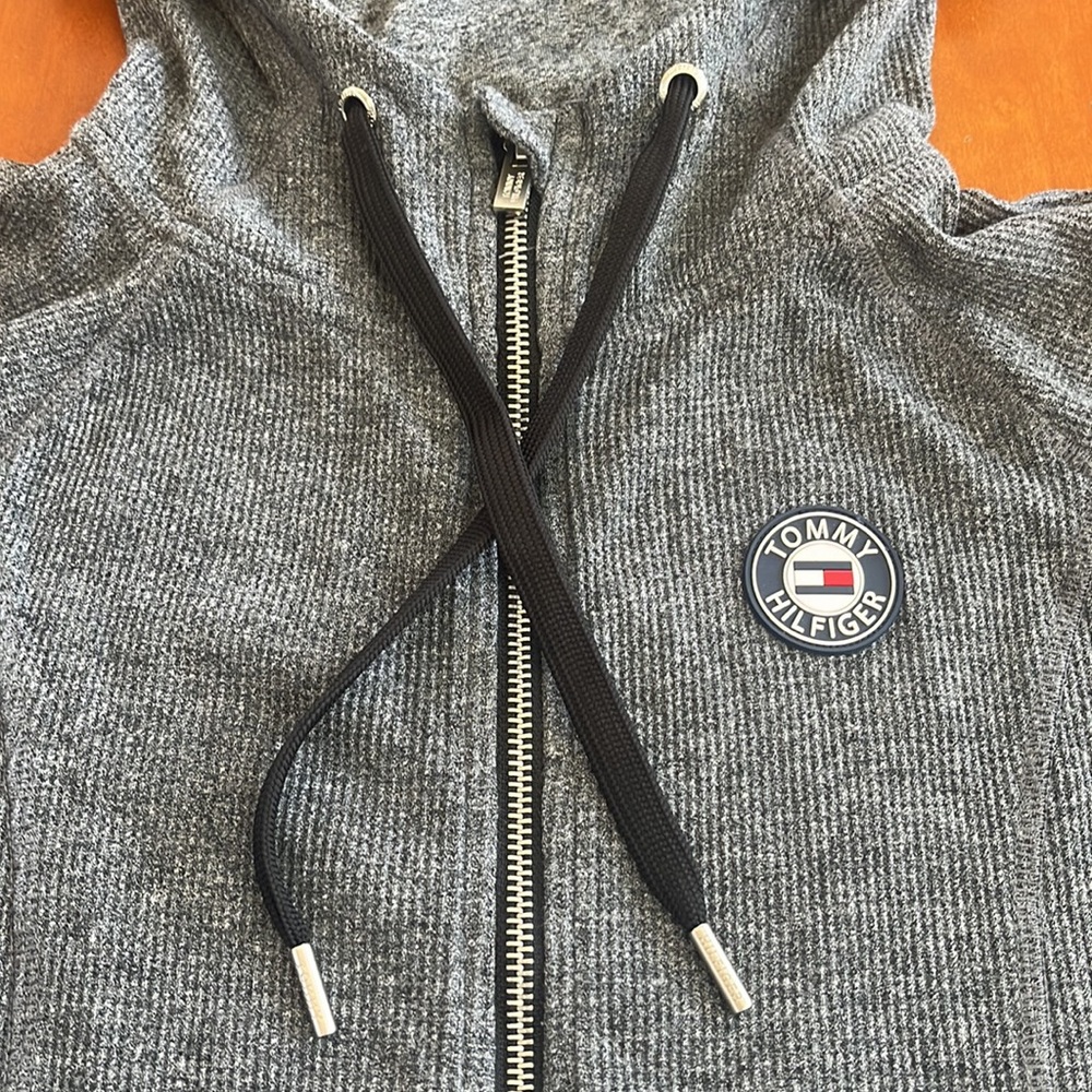 Tommy Hilfiger Vintage 90's Round Logo Full-Zip Thermal Hoodie w/Keyhole Sleeves